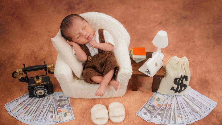 Pogoda a sen u niemowląt: Jak zmiany aury wpływają na komfort malucha i co mogą zrobić rodzice?