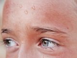 person's eyes looking on left side