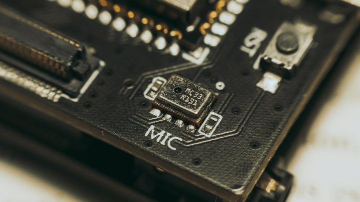 Czyszczenie czujników smogu domowego – jak dbać o precyzję pomiarów jakości powietrza?