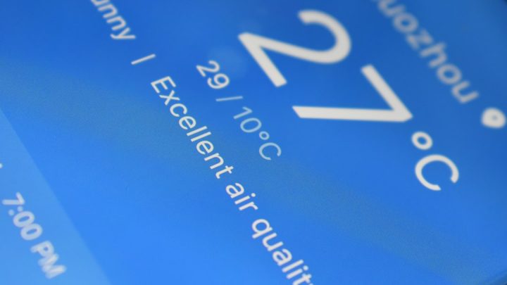 Niezawodne aplikacje i strony internetowe do śledzenia jakości powietrza w czasie rzeczywistym: Praktyczny ranking dla świadomych mieszkańców (Kategoria: Aplikacje)