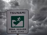 a sign warning people to stay out of the water